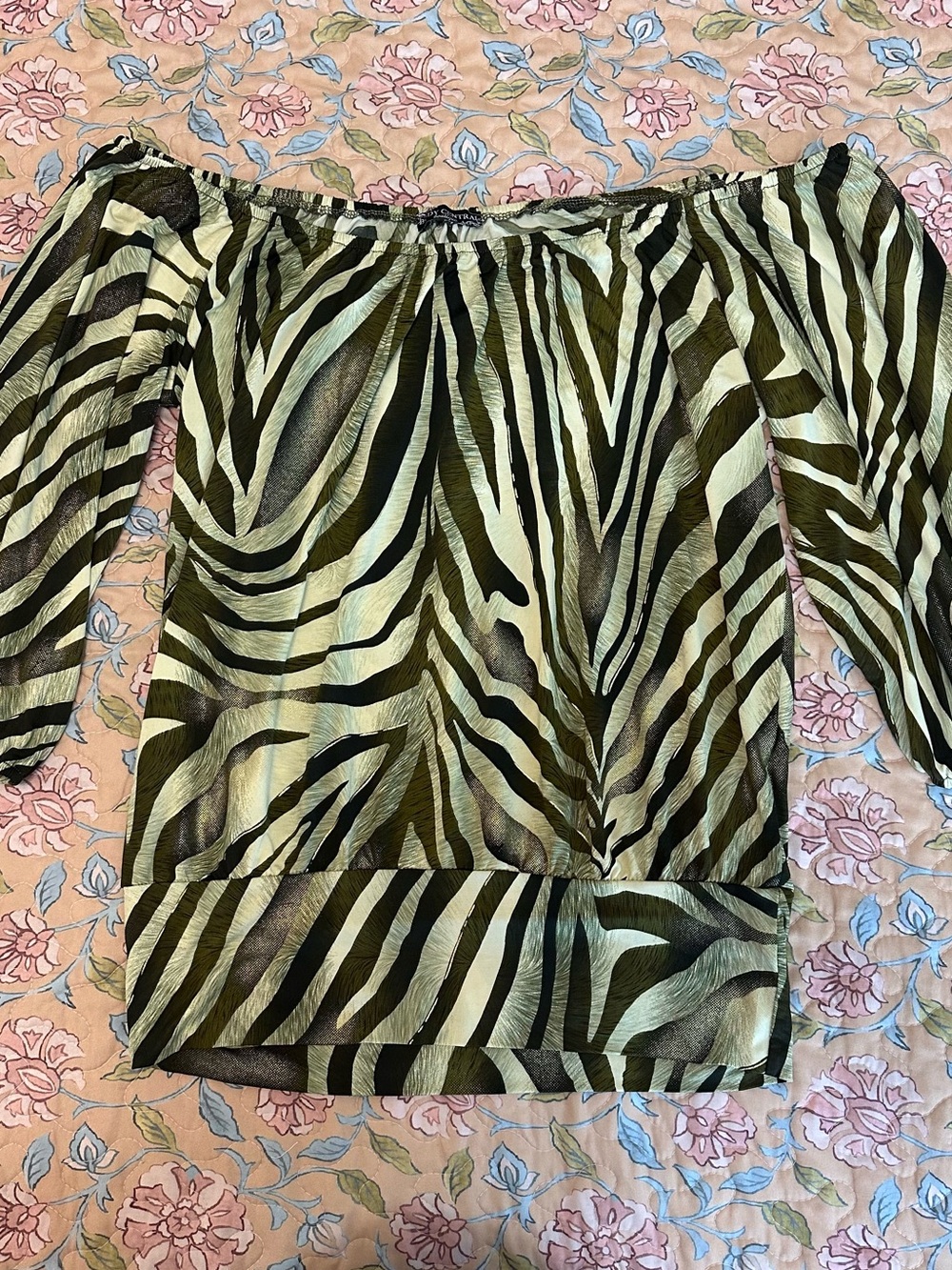 Y2K Made in USA Off-The-Shoulder Green Zebra Print Gold Shimmer Women’s Top